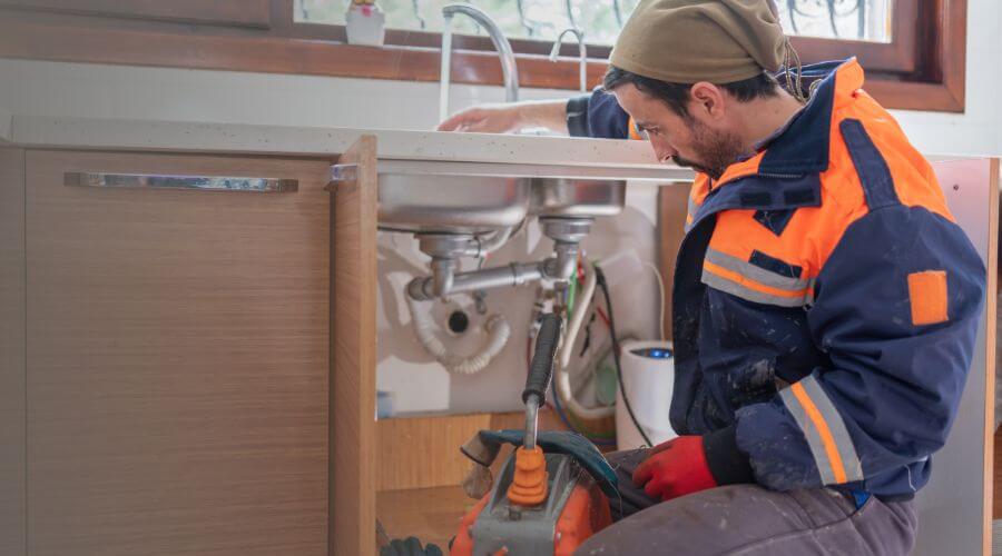 home faucet repair service in Lincoln City, IN